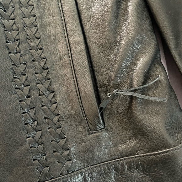 Women’s Indian Motorcycle jacket - Picture 2 of 8